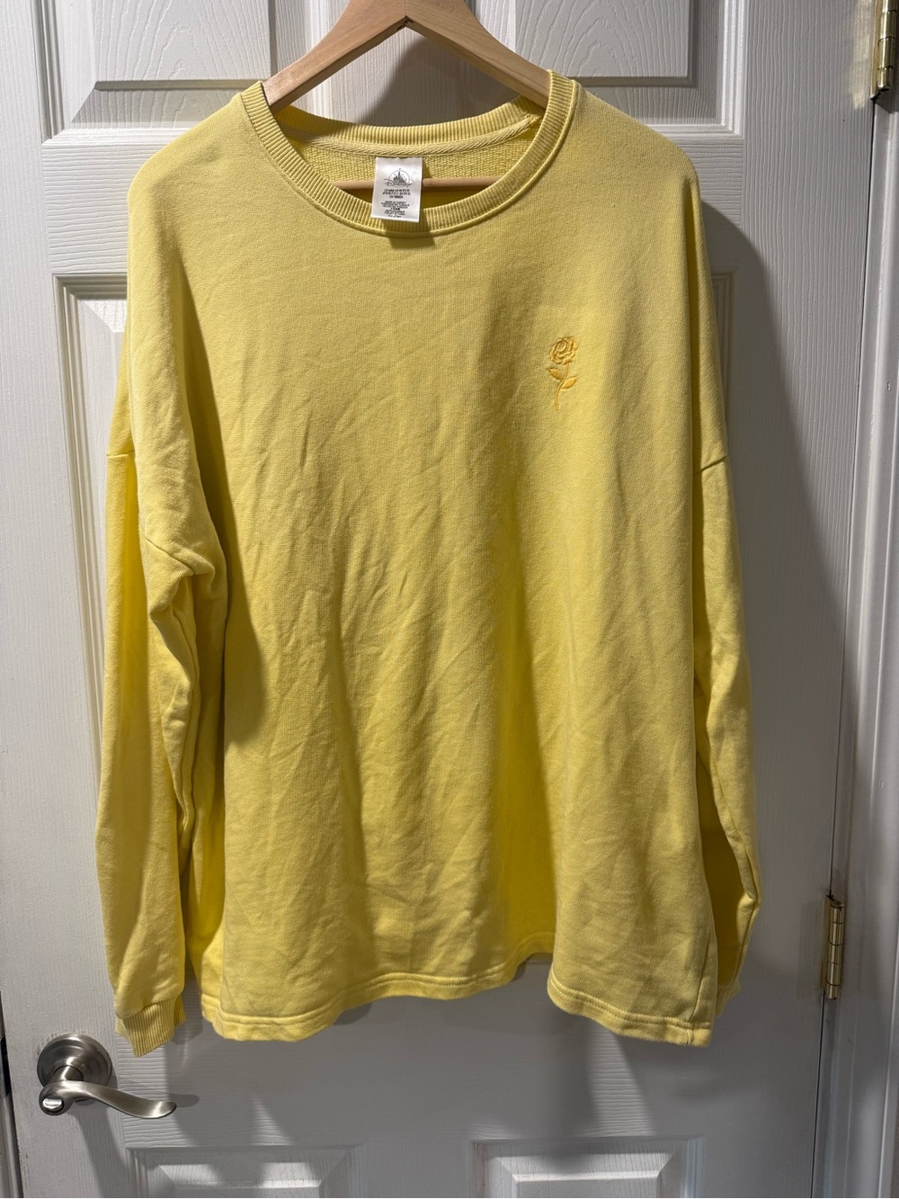 Disneyland  Belle Yellow Long-Sleeve Crewneck Shirt with Rose Embroidery